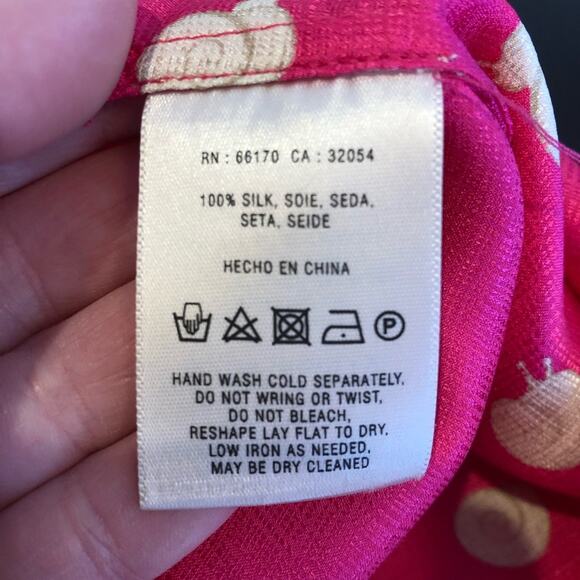 Anthropologie Postmark pink snail print split back silk top size 4 - Picture 10 of 13